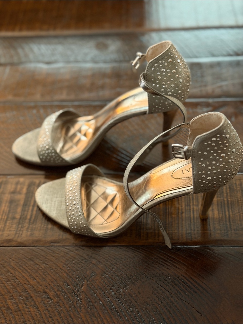 Alfani Studded Silver Heeled Sandals 8 M Ankle Strap Open Toe Women’s Heel Shoes